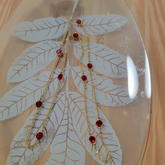 Gold Red Necklace, Ladybug Like Ruby Red Crystals, Lightweight Gold Tone - Picture 5 of 7